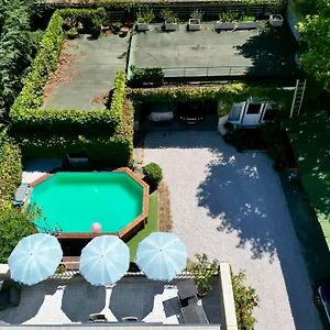 bb-clos-feuillat.hotels-rhonealpes.com/